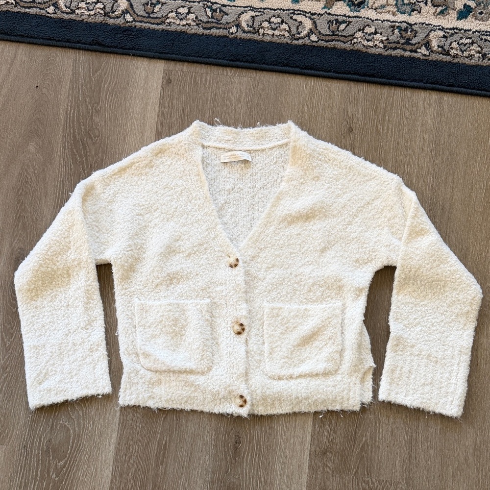 Abercrombie & Fitch Oversized Cream Cardigan Sweater XS